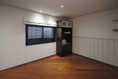 Apartamento para alugar com 290m², 3 quartos e 4 vagas Apartamento para alugar com 290m², 3 quartos e 4 vagasSuite 02