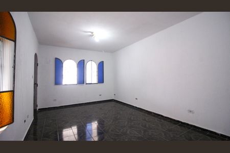 Casa à venda com 3 quartos, 130m² em Vila Antonieta, São Paulo