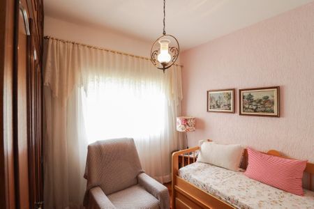 Casa à venda com 192m², 3 quartos e 4 vagas Casa à venda com 192m², 3 quartos e 4 vagasQuarto 1