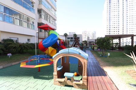Apartamento para alugar com 88m², 2 quartos e 2 vagasÁrea comum - Playground
