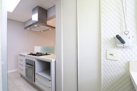Apartamento para alugar com 88m², 2 quartos e 2 vagasCozinha e Área de Serviço