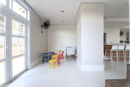 Apartamento para alugar com 88m², 2 quartos e 2 vagasÁrea comum - Salão de festas