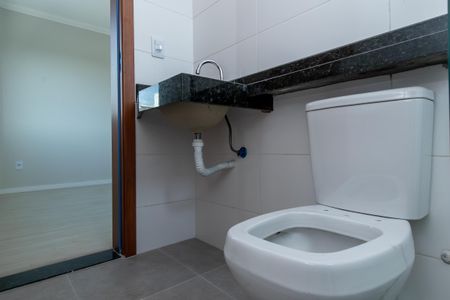 Apartamento para alugar com 70m², 2 quartos e 1 vaga Apartamento para alugar com 70m², 2 quartos e 1 vagaBanheiro da Suíte