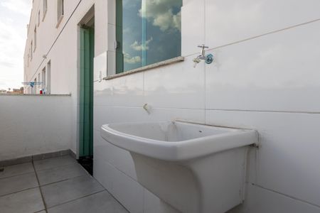 Apartamento para alugar com 70m², 2 quartos e 1 vaga Apartamento para alugar com 70m², 2 quartos e 1 vagaÁrea de Serviço