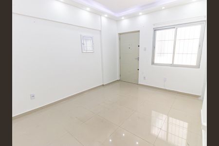 Sala de apartamento à venda com 2 quartos, 56m² em Pari, São Paulo