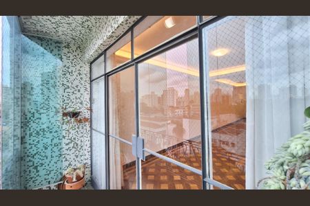 Apartamento à venda com 120m², 2 quartos e 1 vagaVaranda 