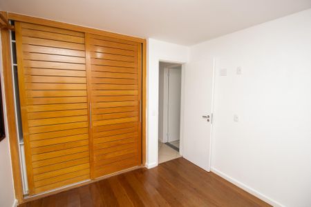 Apartamento para alugar com 101m², 3 quartos e 2 vagasQuarto 1
