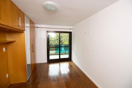 Apartamento para alugar com 101m², 3 quartos e 2 vagasSuíte