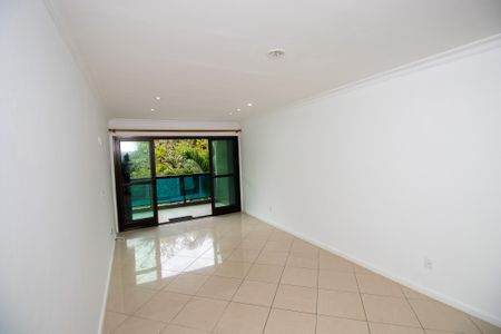 Sala de apartamento para alugar com 3 quartos, 101m² em Recreio dos Bandeirantes, Rio de Janeiro