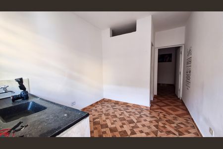 Sala/Cozinha de casa para alugar com 1 quarto, 30m² em Parque Monte Alegre, Taboão da Serra