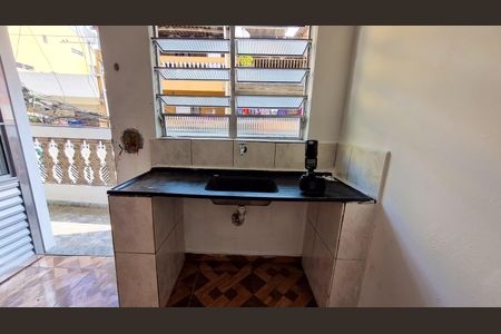 Sala/Cozinha de casa para alugar com 1 quarto, 30m² em Parque Monte Alegre, Taboão da Serra