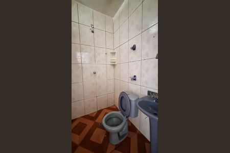 Banheiro de casa para alugar com 1 quarto, 30m² em Parque Monte Alegre, Taboão da Serra