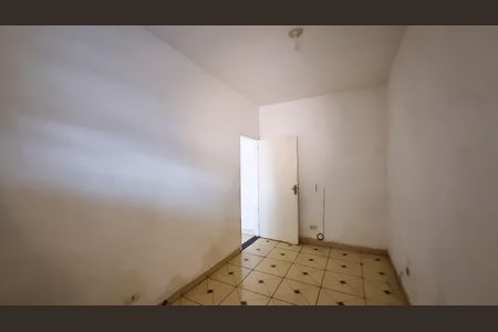 Quarto  de casa para alugar com 1 quarto, 50m² em Parque Industrial das Oliveiras, Taboão da Serra