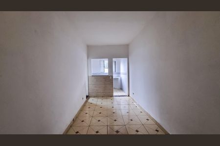 Sala de casa para alugar com 1 quarto, 50m² em Parque Industrial das Oliveiras, Taboão da Serra