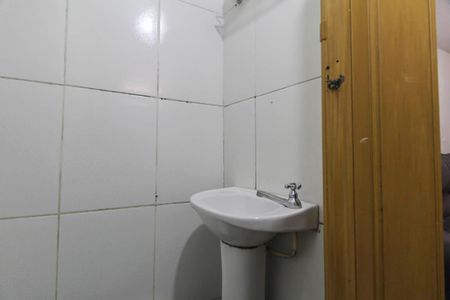 Banheiro de casa para alugar com 1 quarto, 55m² em Vila Cruzeiro, São Paulo
