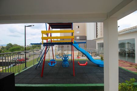Apartamento para alugar com 43m², 2 quartos e 1 vaga Apartamento para alugar com 43m², 2 quartos e 1 vagaÁrea comum - Playground