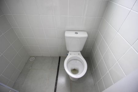 Apartamento para alugar com 43m², 2 quartos e 1 vaga Apartamento para alugar com 43m², 2 quartos e 1 vagaBanheiro