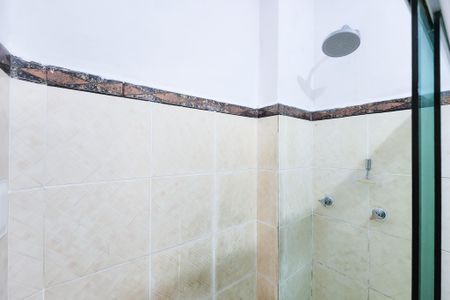 Apartamento à venda com 75m², 2 quartos e sem vaga Apartamento à venda com 75m², 2 quartos e sem vagaBanheiro