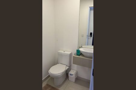 Banheiro Social de apartamento para alugar com 1 quarto, 52m² em Alphaville Centro Industrial e Empresarial/Alphaville., Barueri