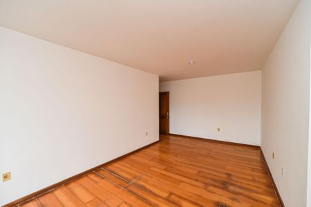 Sala de apartamento para alugar com 2 quartos, 82m² em Vila Ipiranga, Porto Alegre