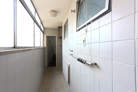 Apartamento à venda com 85m², 3 quartos e 1 vagaÁrea de Serviço