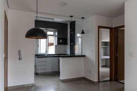 Sala de apartamento para alugar com 2 quartos, 56m² em Camargos, Belo Horizonte