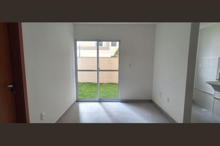 Sala de apartamento à venda com 2 quartos, 70m² em Vila Palmares, São Caetano do Sul
