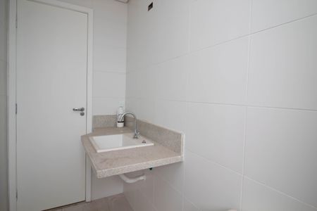 Apartamento à venda com 66m², 2 quartos e 1 vagaBanheiro Social