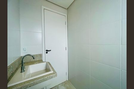 Apartamento à venda com 66m², 2 quartos e 1 vagaBanheiro 1