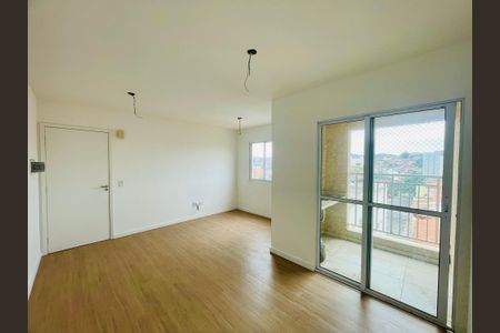 Apartamento à venda com 66m², 2 quartos e 1 vagaSala