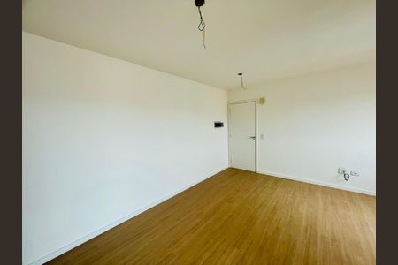 Sala de apartamento à venda com 2 quartos, 66m² em Vila Galvão, Guarulhos