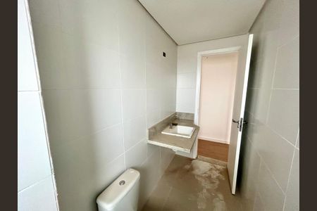 Apartamento à venda com 66m², 2 quartos e 1 vaga Apartamento à venda com 66m², 2 quartos e 1 vagaBanheiro 1