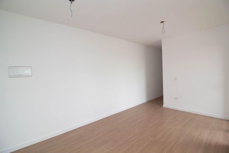 Sala de apartamento à venda com 2 quartos, 66m² em Vila Galvão, Guarulhos