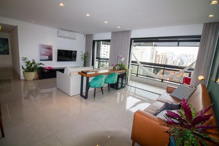 Sala de apartamento à venda com 3 quartos, 140m² em Brooklin, São Paulo