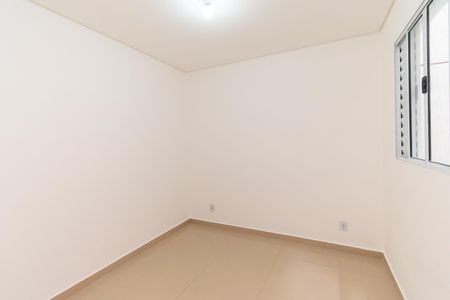Quarto de apartamento para alugar com 1 quarto, 29m² em Vila Margarida, São Paulo