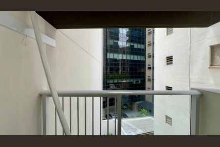 Sacada de kitnet/studio à venda com 1 quarto, 25m² em Pinheiros, São Paulo