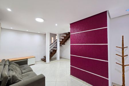 Sala de casa de condomínio para alugar com 3 quartos, 150m² em Jardim das Quatro Marias, São Bernardo do Campo