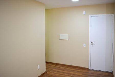 Sala de apartamento para alugar com 2 quartos, 43m² em Penha de França, São Paulo