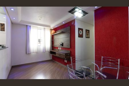 Sala de apartamento à venda com 2 quartos, 48m² em Jardim Santa Teresinha, São Paulo