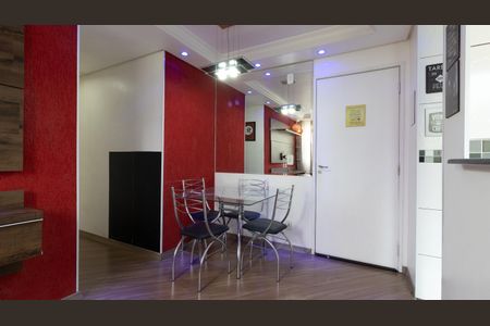 Sala de apartamento à venda com 2 quartos, 48m² em Jardim Santa Teresinha, São Paulo