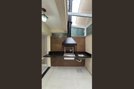 Casa de condomínio à venda com 144m², 4 quartos e 3 vagasVaranda Sala