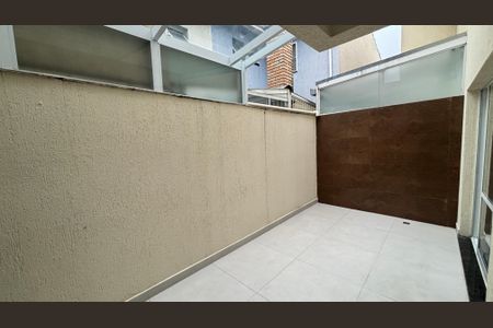 Casa de condomínio à venda com 144m², 4 quartos e 3 vagasVaranda Sala