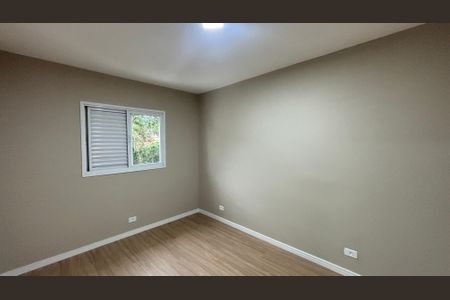 Casa de condomínio à venda com 144m², 4 quartos e 3 vagasQuarto 1