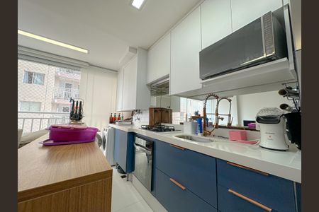 Sala/Cozinha de apartamento para alugar com 1 quarto, 45m² em Parque Industrial Tomas Edson, São Paulo