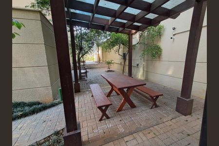 Apartamento à venda com 2 quartos, 55m² em Vila Paulista, São Paulo