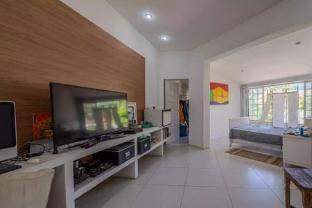 Casa à venda com 3 quartos, 420m² em Itanhangá, Rio de Janeiro