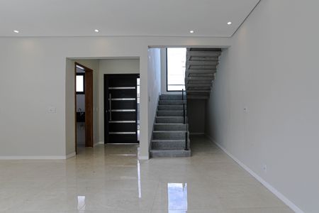 Sala de casa para alugar com 3 quartos, 123m² em Jardim Nathalie, Mogi das Cruzes