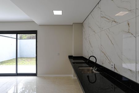 Cozinha de casa para alugar com 3 quartos, 123m² em Jardim Nathalie, Mogi das Cruzes