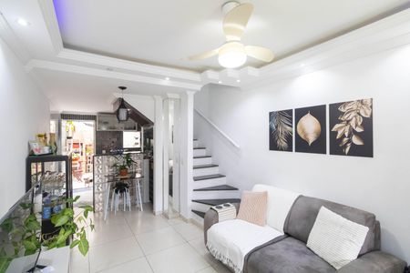 Sala de casa de condomínio para alugar com 2 quartos, 63m² em Campo Grande, Rio de Janeiro