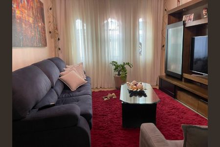 Casa à venda com 3 quartos, 280m² em Vila Metalúrgica, Santo André